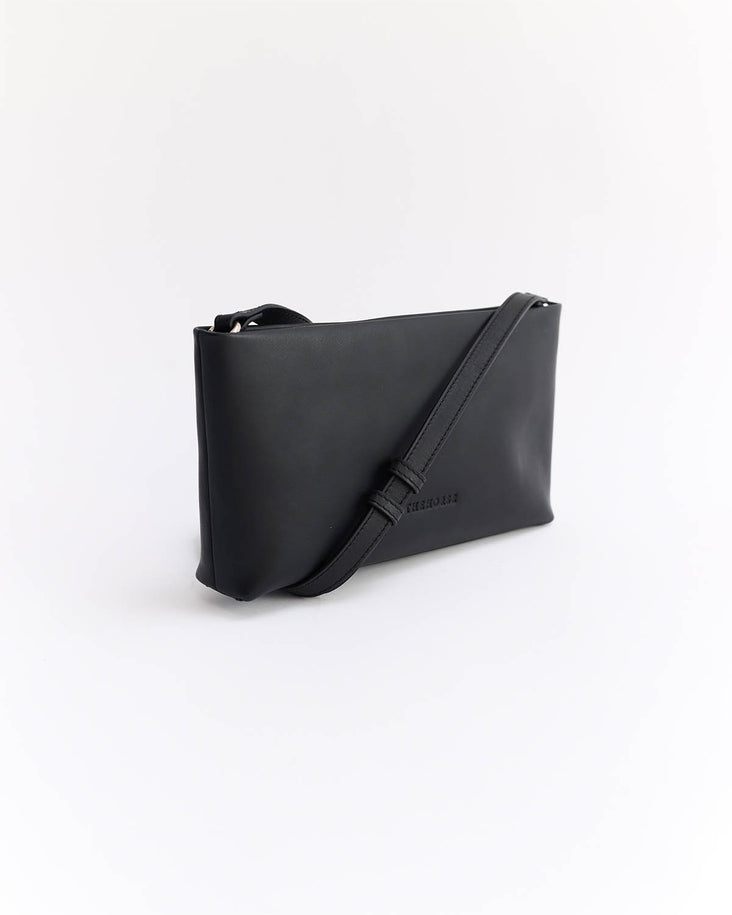 Wes Shoulder Bag: Black