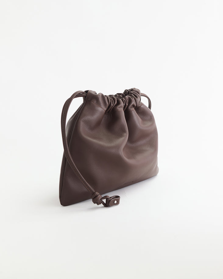 Fin Drawstring Bag: Coffee