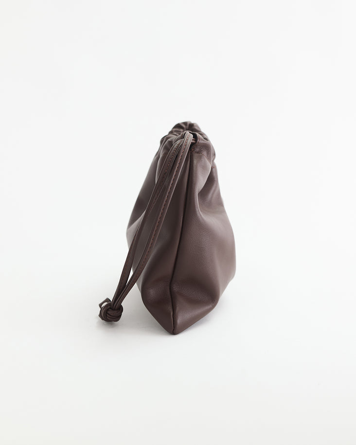 Fin Drawstring Bag: Coffee
