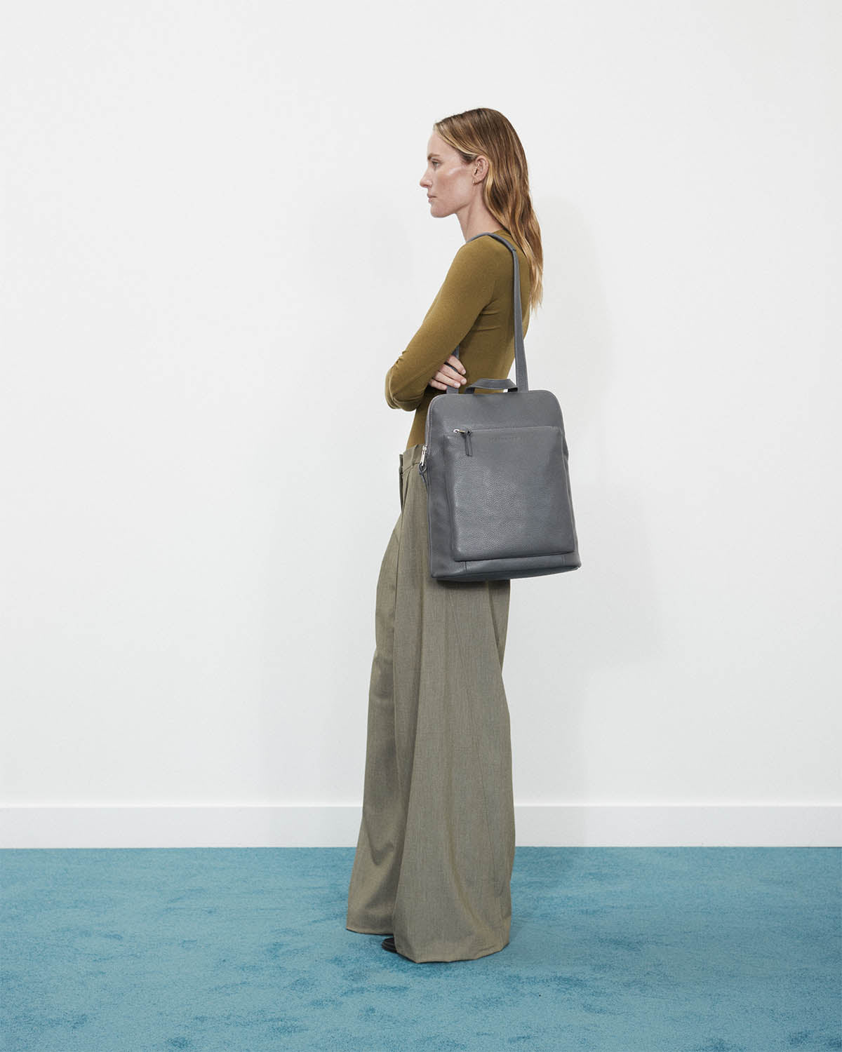 Backpack: Shark Grey