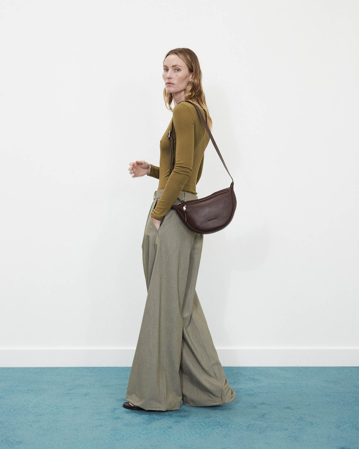 The Leather Sporty Crossbody: Coffee