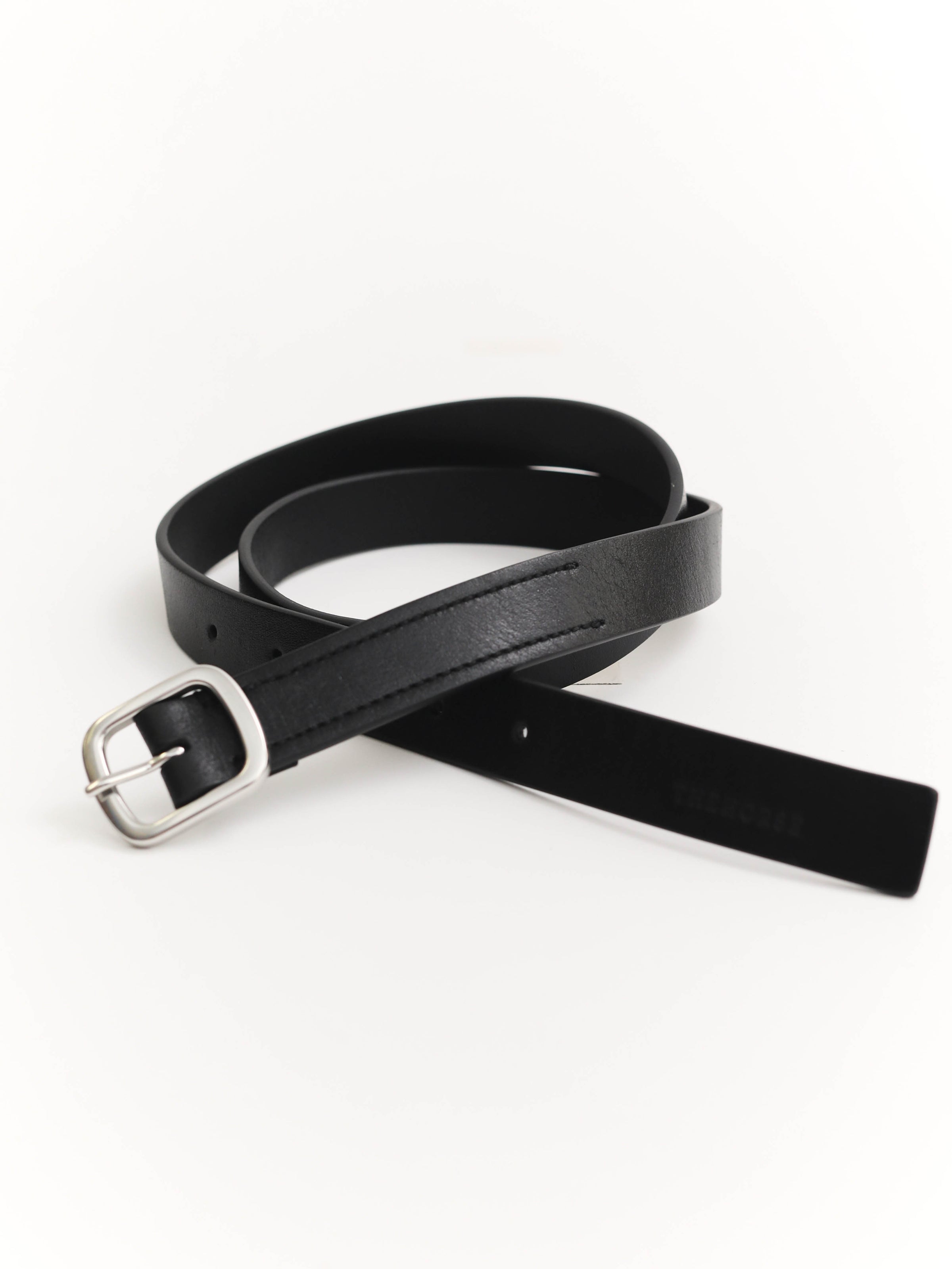 Classic Leather Belt: Black