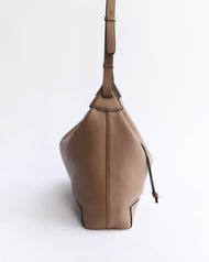 Lou Bag: Taupe