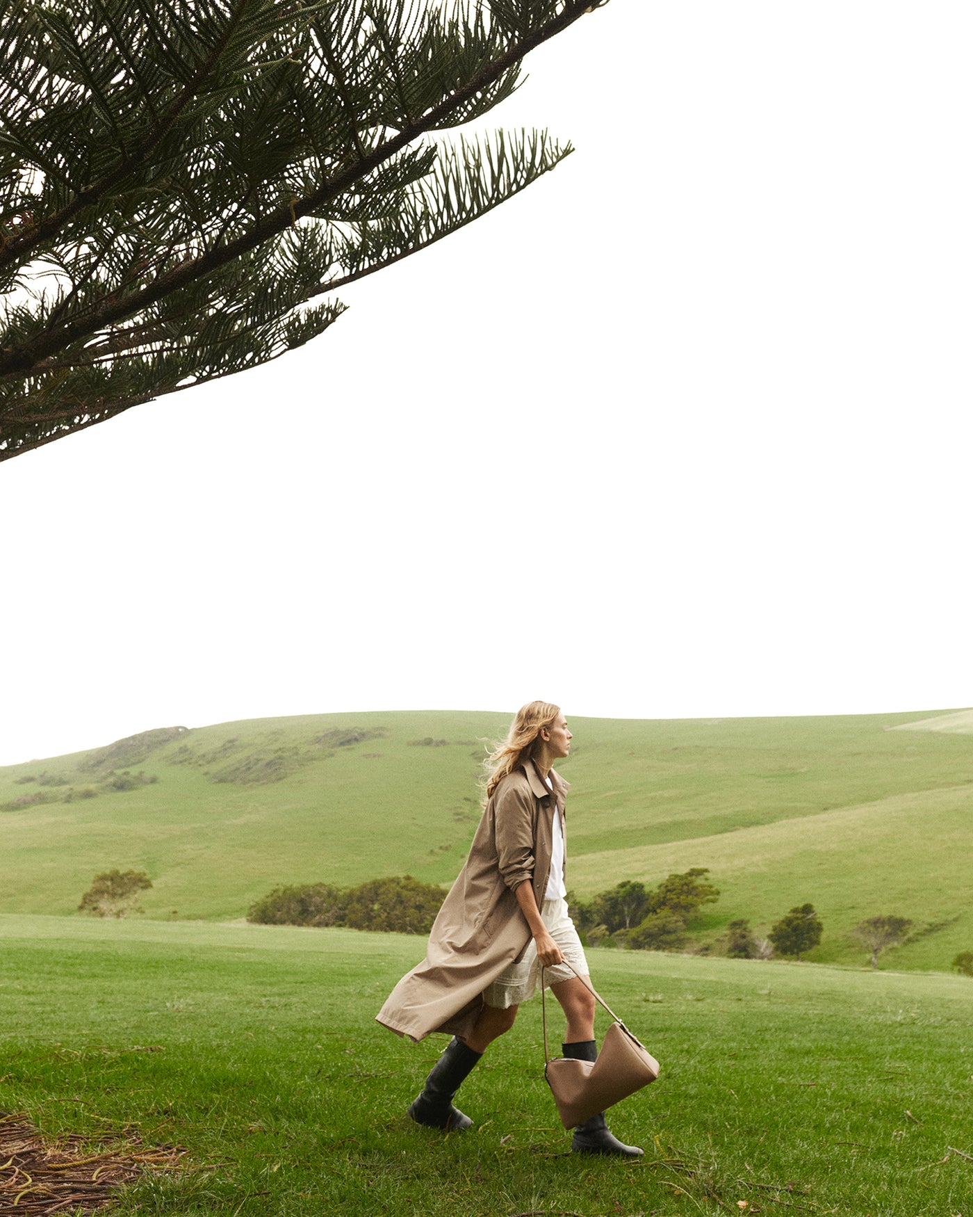 Lottie Handbag: Taupe