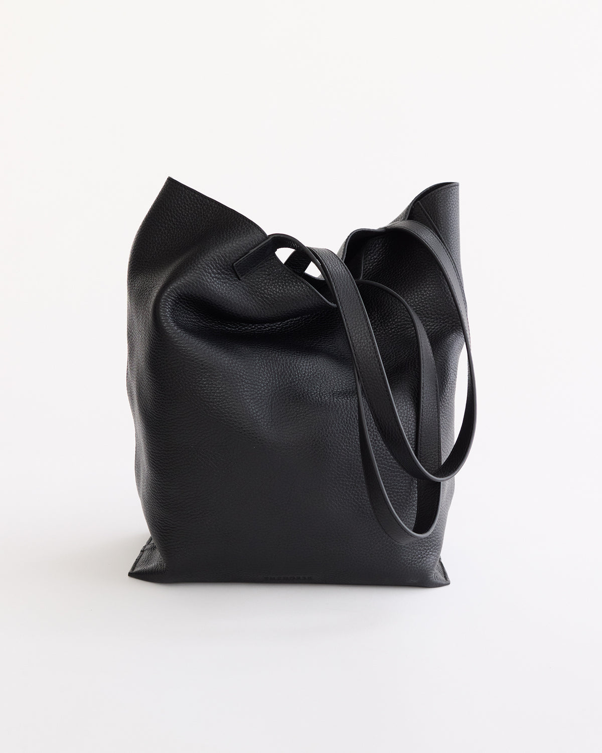 Rumi Tote: Black