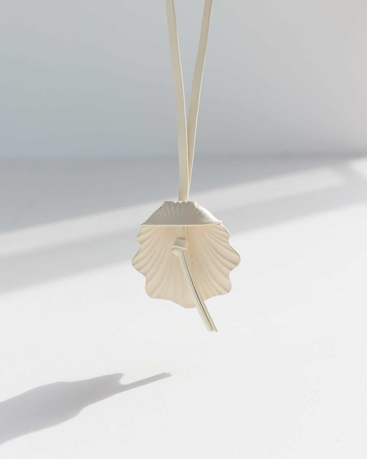 Shell Charm: Ecru