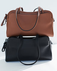 Maggie Shoulder Bag: Black