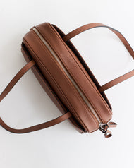 Maggie Shoulder Bag: Deep Honey