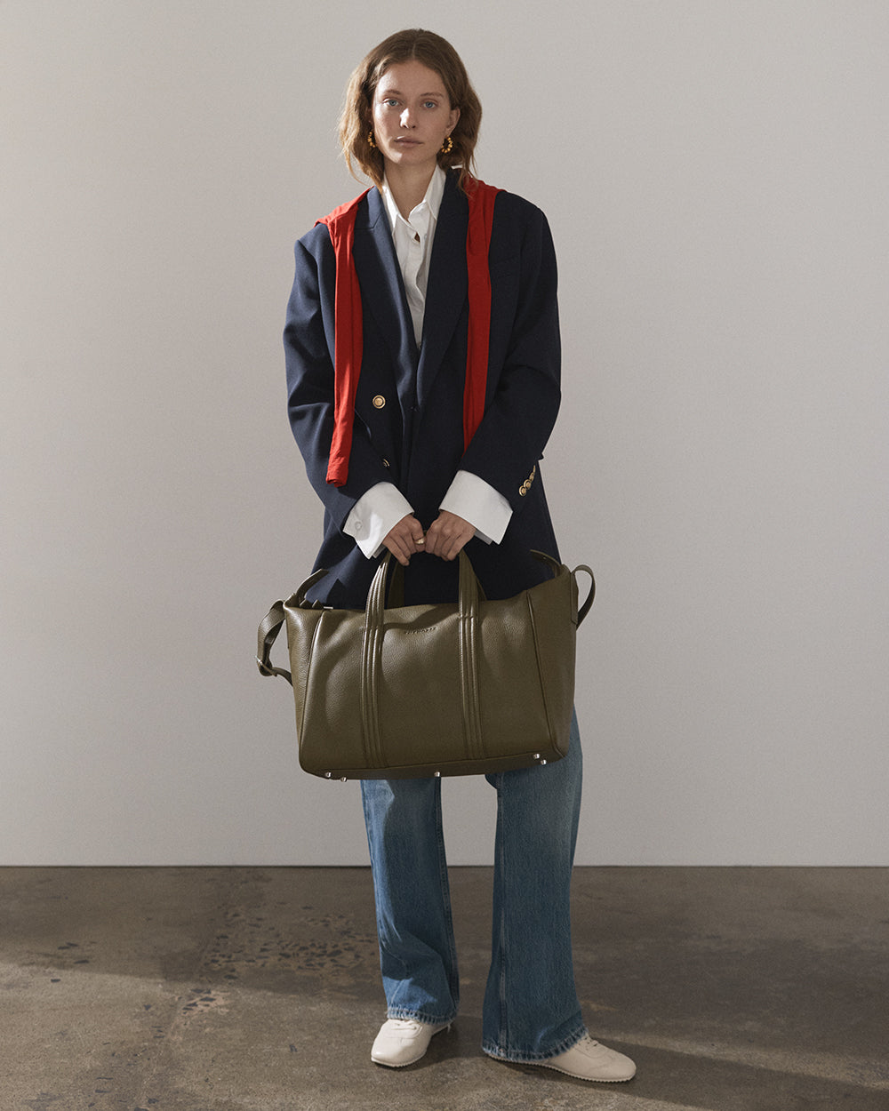 Aries Duffle Bag: Olive