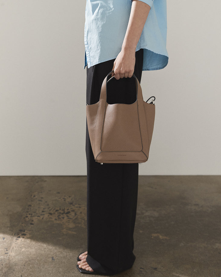 Alexie Tote: Taupe Pebbled Leather