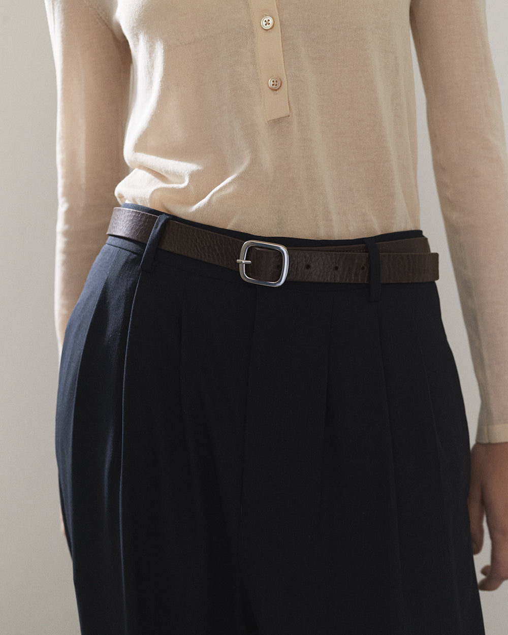 Classic Leather Belt: Coffee