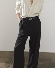 Classic Leather Belt: Black