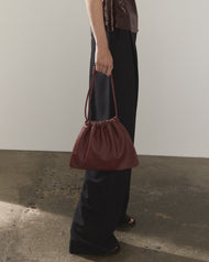 Fin Drawstring Bag: Cedar Red