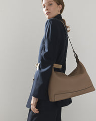 Lou Bag: Taupe
