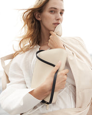 Clara Bag: Oat / Black with Gold