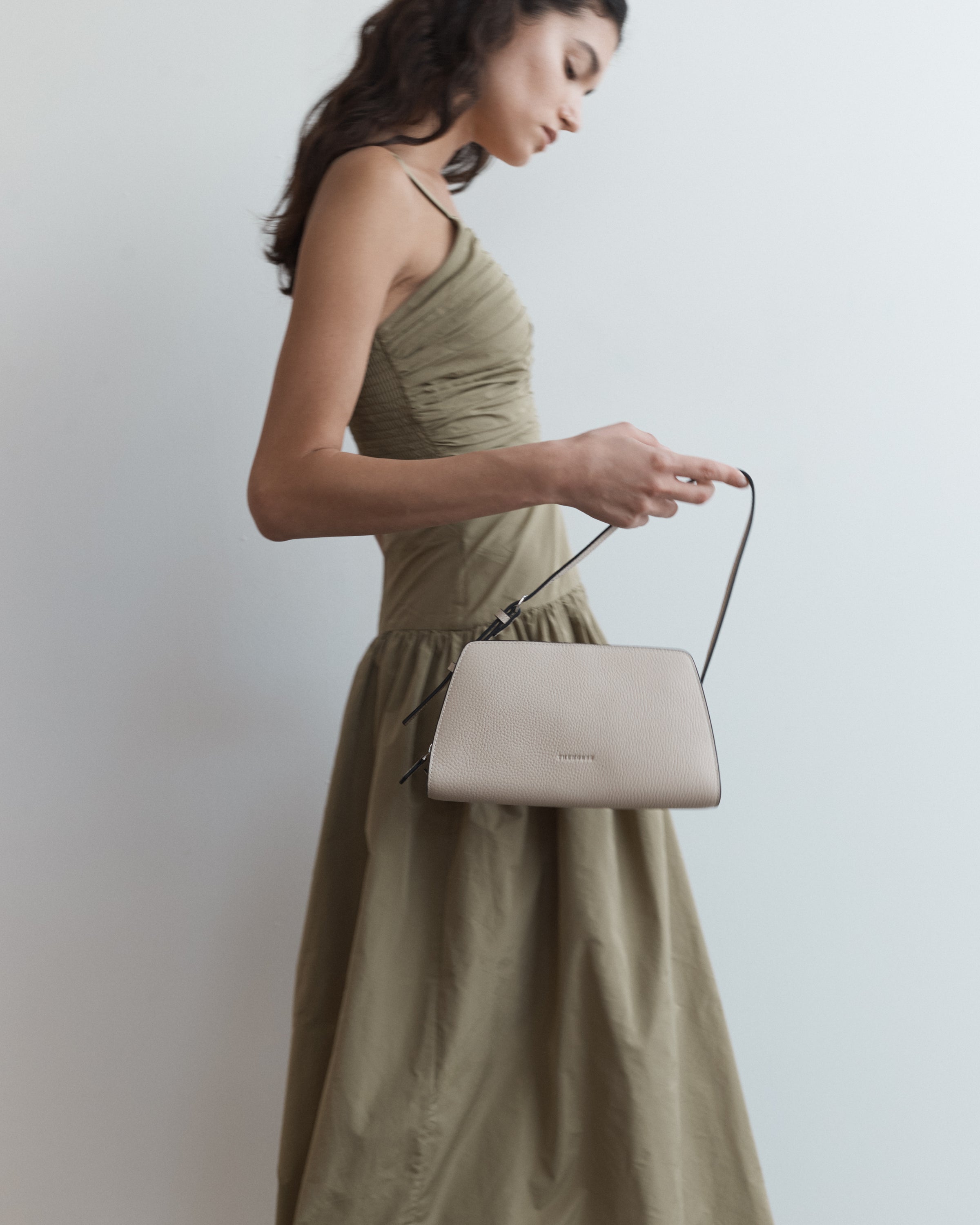 Clara Bag: Oat