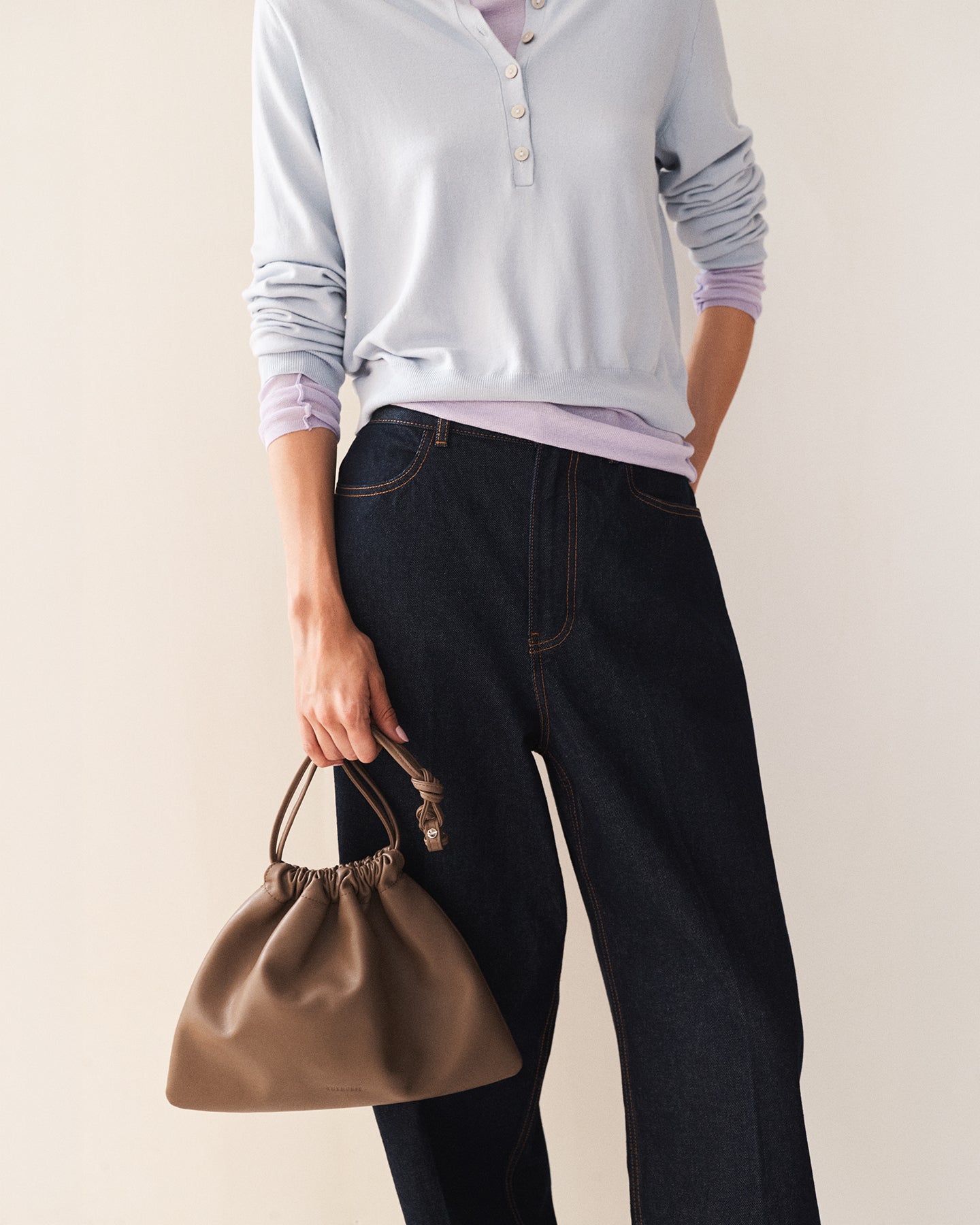 Fin Drawstring Bag: Mushroom