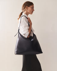 Large Daisy Bag: Navy
