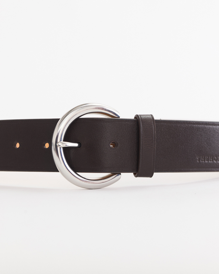 Classic Leather Belt: Coffee