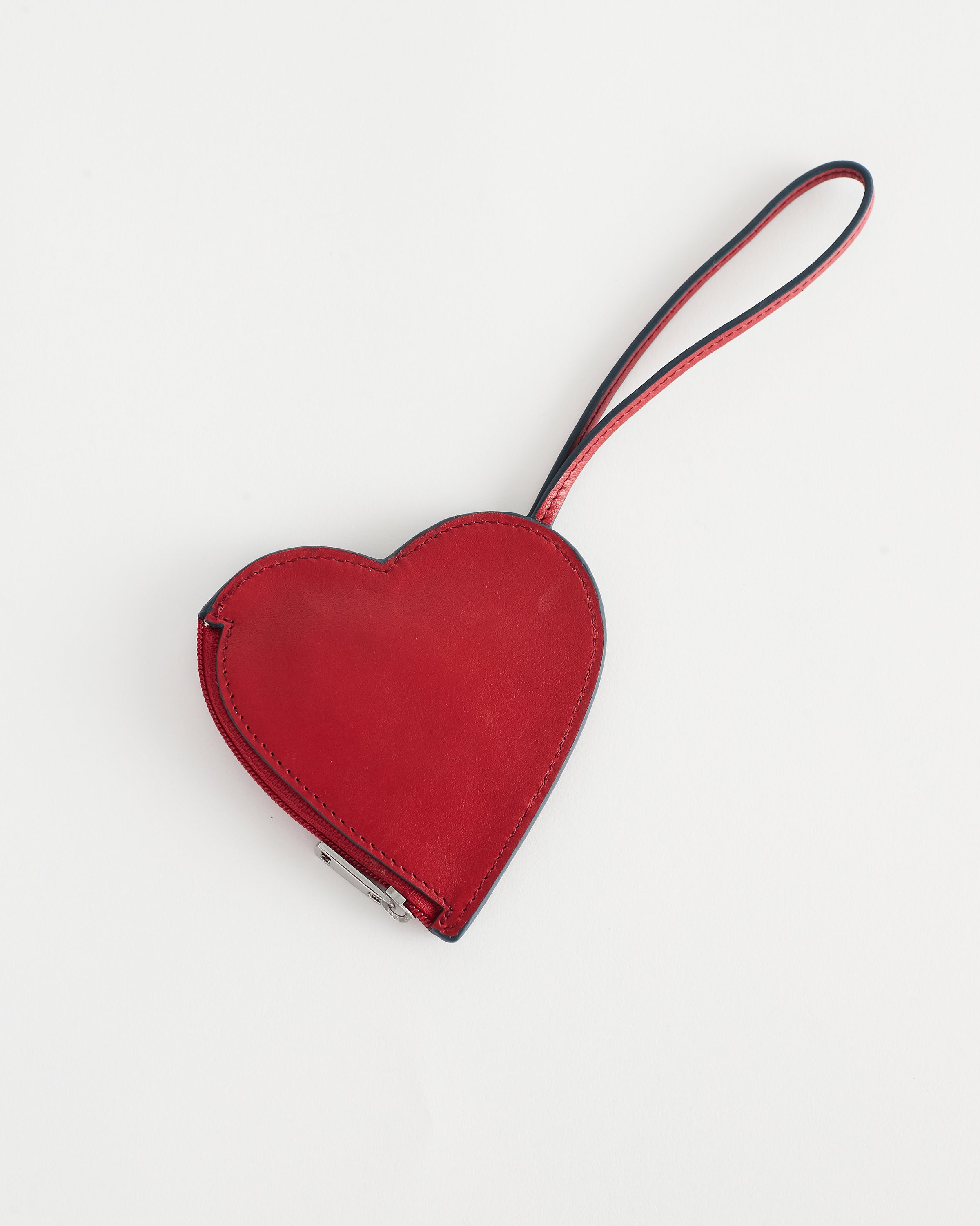 The Heart Pouch: Red