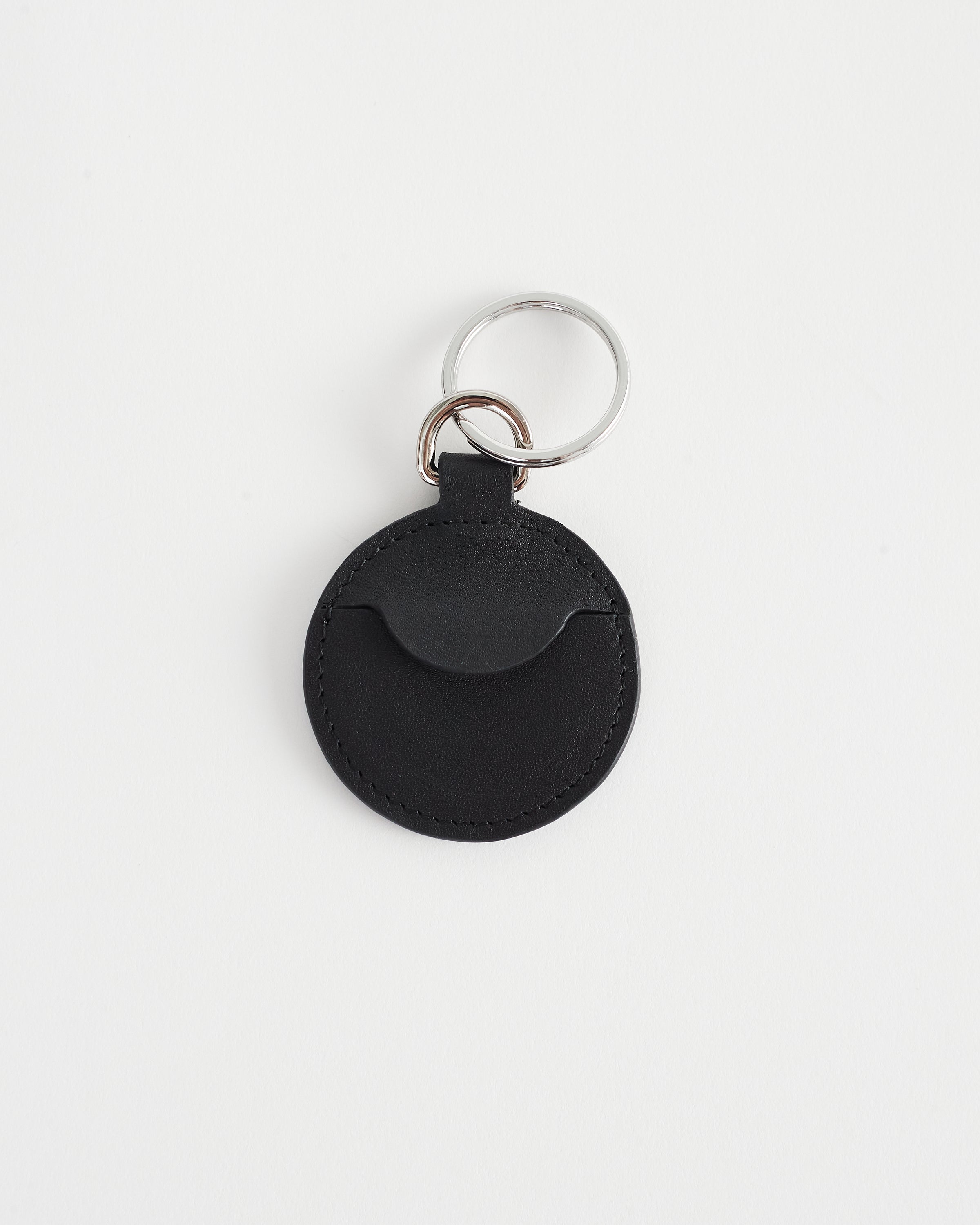 The Leather AirTag Case: Black